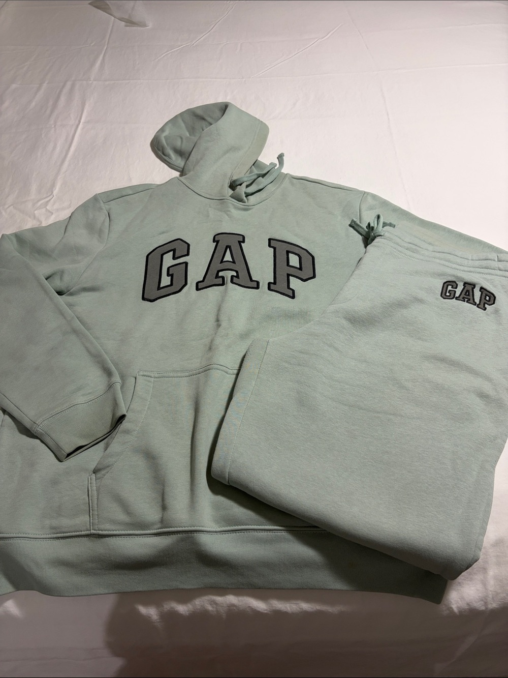 GAP Women’s Crewneck Sweatsuit in Sage Green with Logo
